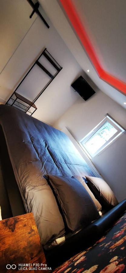 スタヴロ La Pierre Du Diable Bed & Breakfast エクステリア 写真